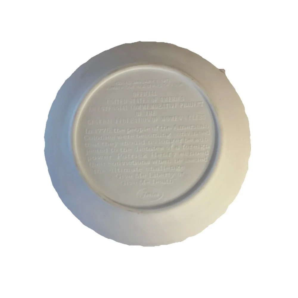 Vtg Fenton 'Give Me Liberty or Give Me Death' Bicentennial Plate -1 Of 4 - 1973